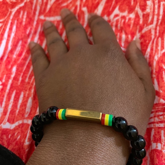 Beaded bracelet - Picture 3 of 7